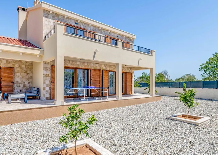 Villa Half Moon *